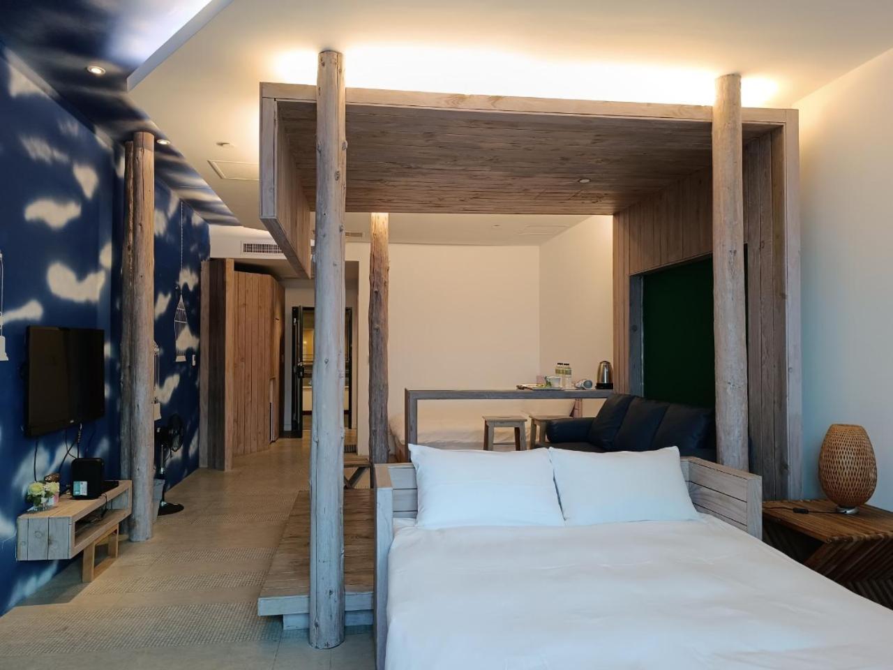 三条文旅 Apartamento Kaohsiung Exterior foto