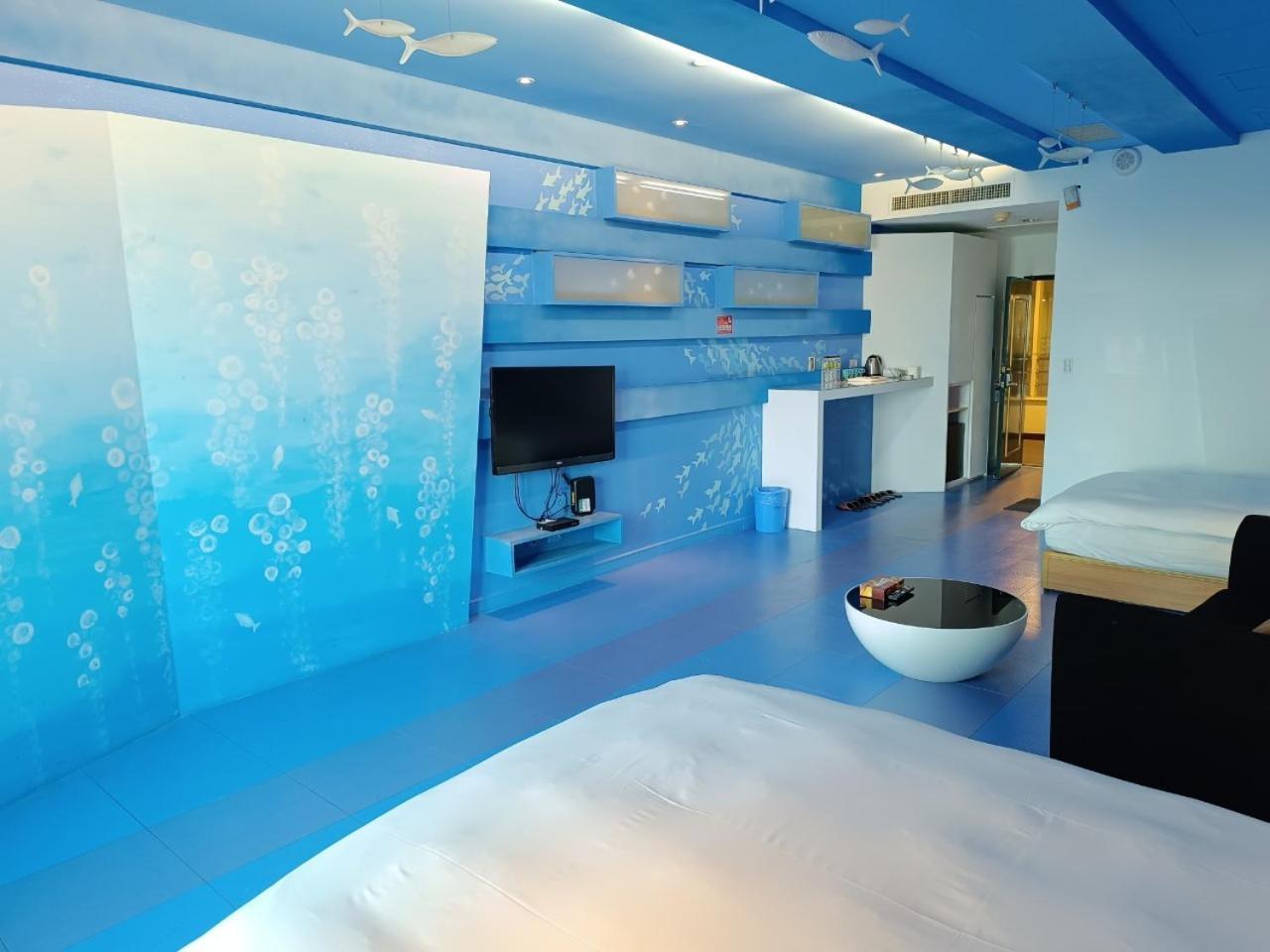 三条文旅 Apartamento Kaohsiung Exterior foto