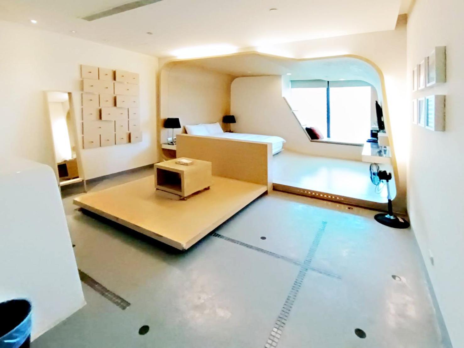 三条文旅 Apartamento Kaohsiung Exterior foto