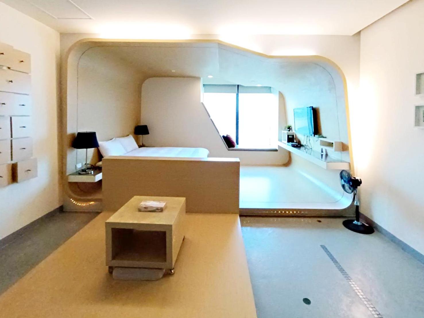 三条文旅 Apartamento Kaohsiung Exterior foto
