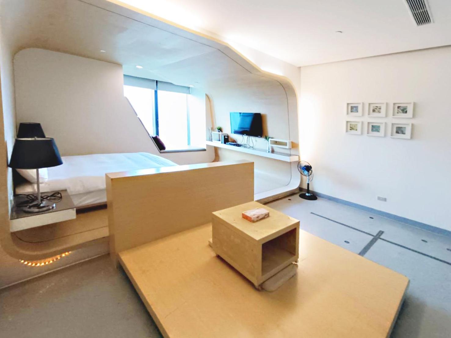 三条文旅 Apartamento Kaohsiung Exterior foto