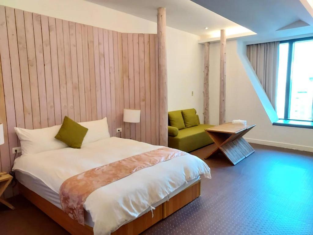 三条文旅 Apartamento Kaohsiung Exterior foto