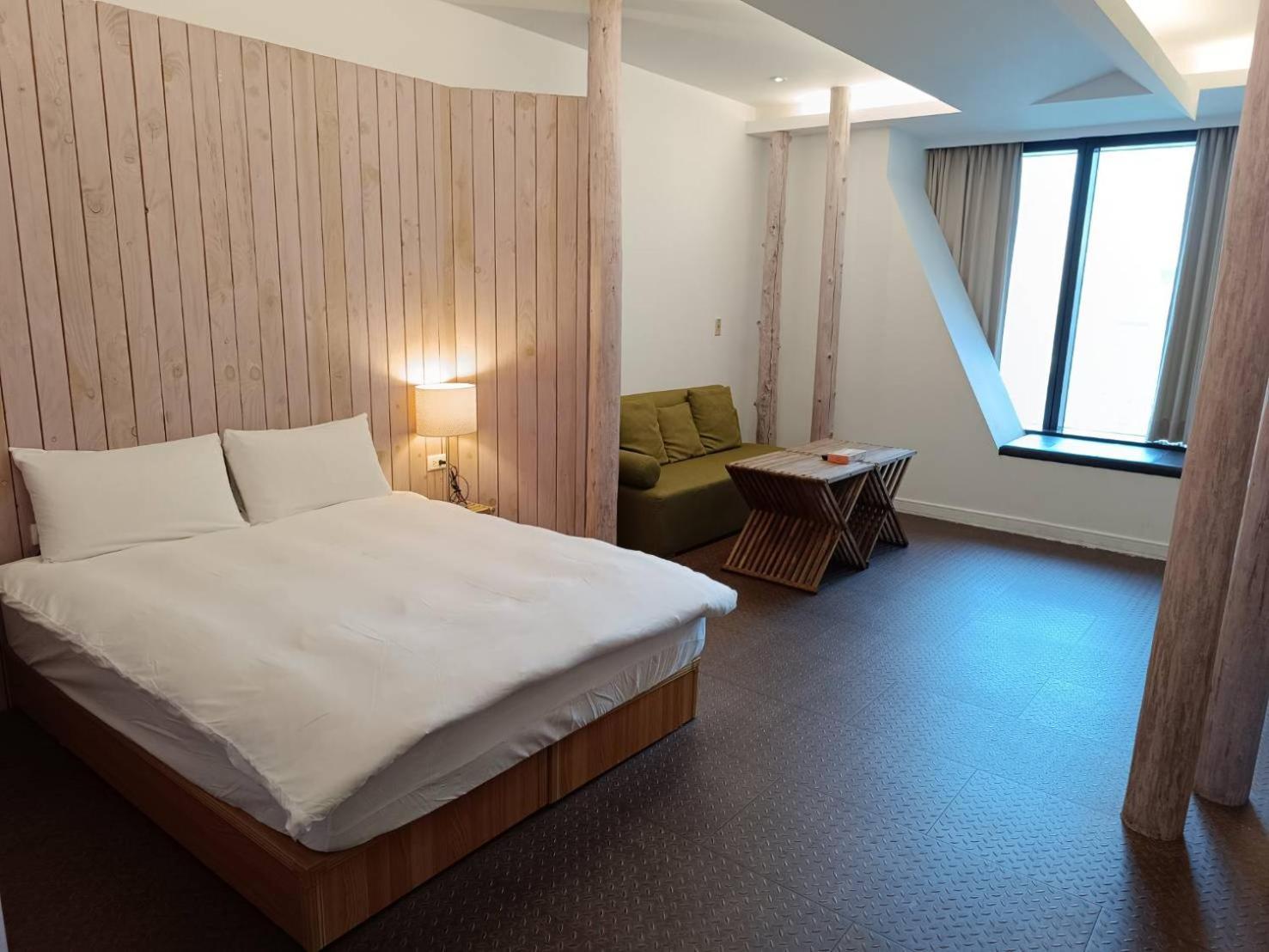三条文旅 Apartamento Kaohsiung Exterior foto