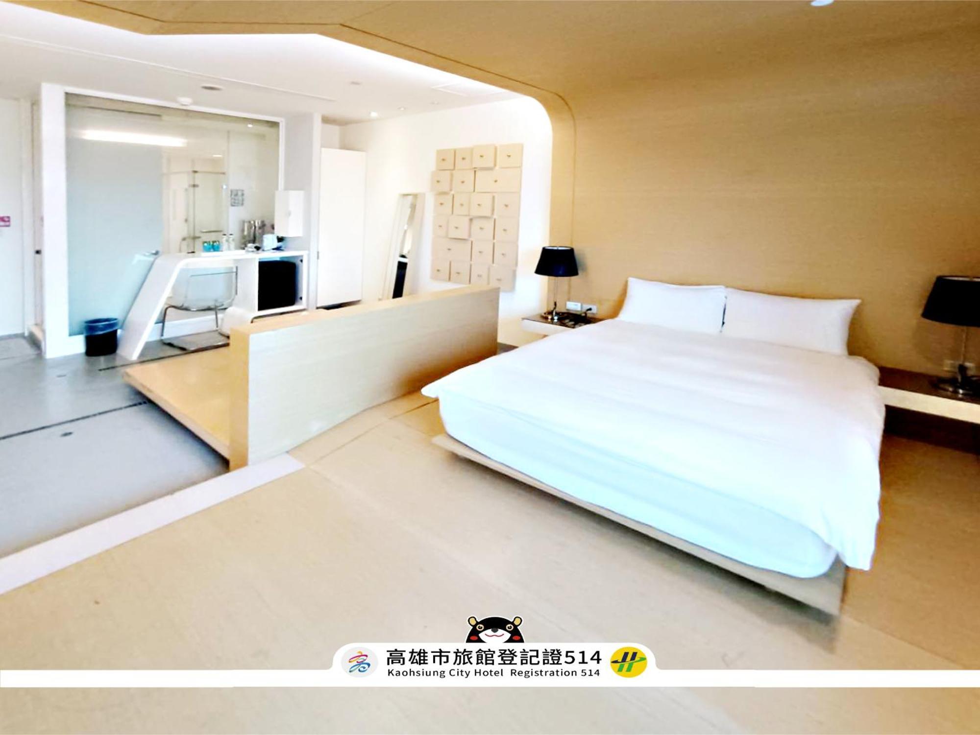 三条文旅 Apartamento Kaohsiung Exterior foto
